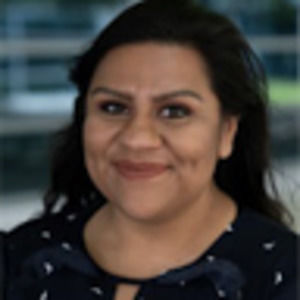 Meet your Posher, Adela